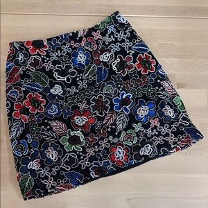 Zara Black Mini Skirt with‎ Colorful Floral Embroidery